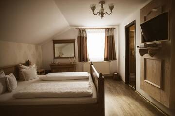 Фото номера Двухместный номер с 1 кроватью Гостевой дом Casa Tirol Blaj г. Blaj 16